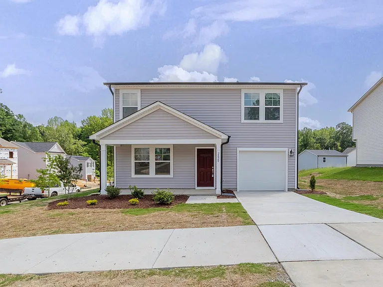 2820 Killian Ct — Photo 1