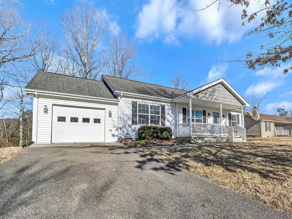 350 Leanor St, Rocky Mount, VA 24151