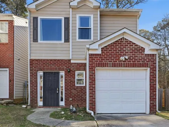 5100 Windsor Forrest Ln, College Park, GA 30349