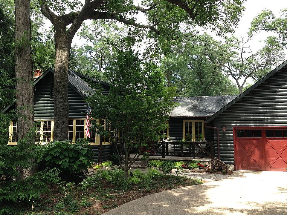 1st image of 61 Pocantico Trl