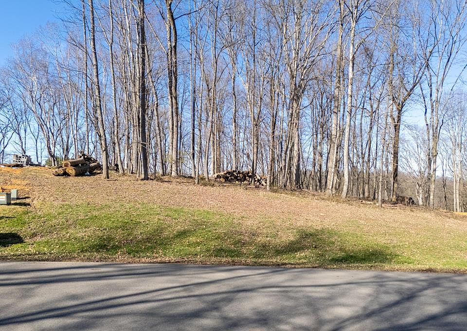 1st image of Clifton Ridge Rd