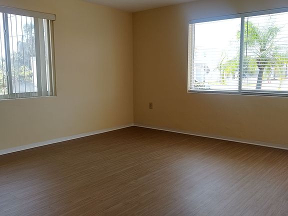3rd image of 3717 Cardinal Blvd APT 4