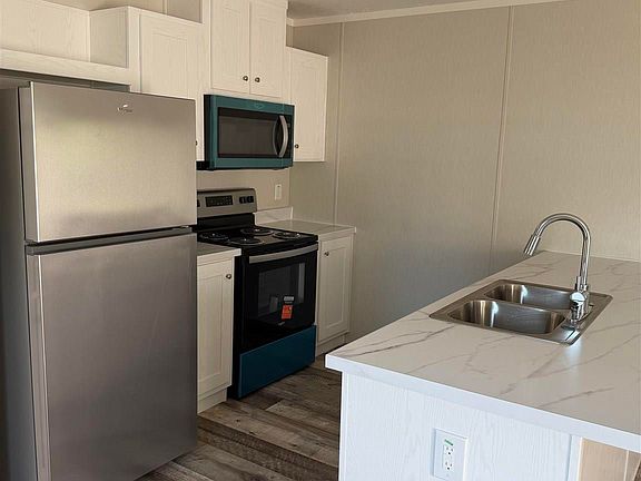 3rd image of 8130 Tanner Williams Rd #85