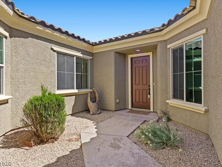 1322 Serenity Ridge Ct — Photo 8
