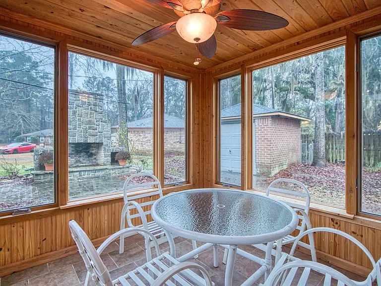 503 Pinecrest Ct — Photo 16