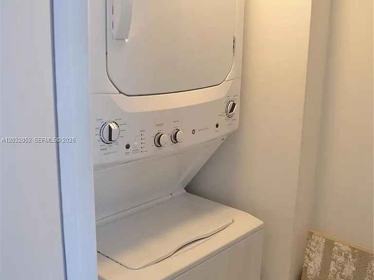 50 Biscayne Blvd #1408 — Photo 5
