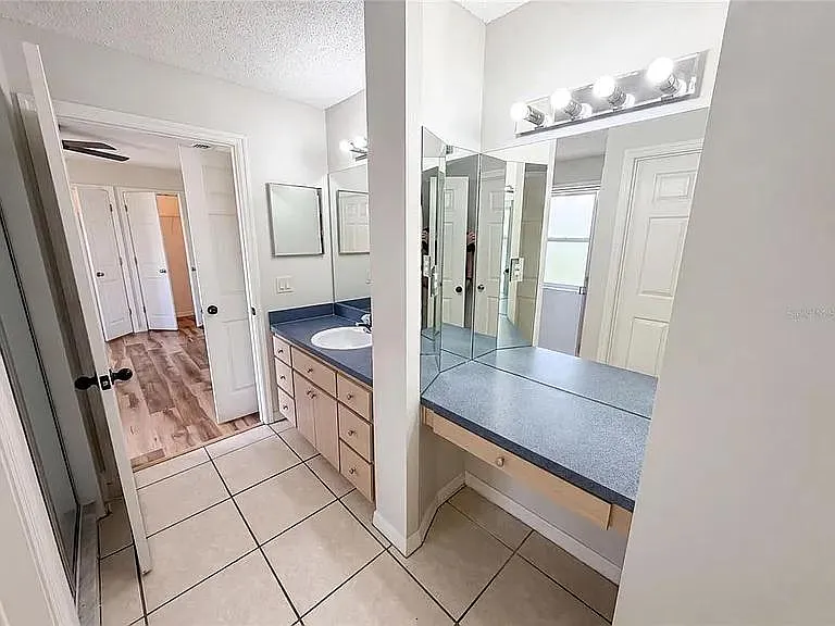8373 Pinewood Ave — Photo 13