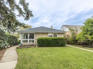 5144 Crain St, Skokie, IL