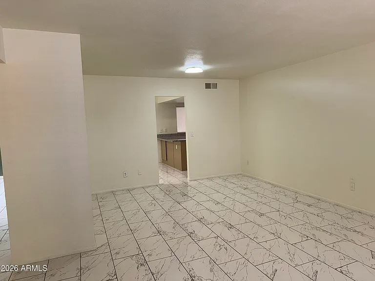 4731 W Paradise Ln — Photo 13