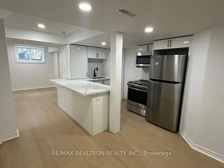 44 Palomino Dr #BASEMENT — Photo 3
