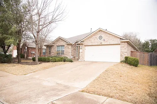 808 NW Broken Trace Ct Photo 1