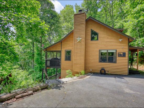 2531 Hunter Rd, Hiawassee, GA 30546