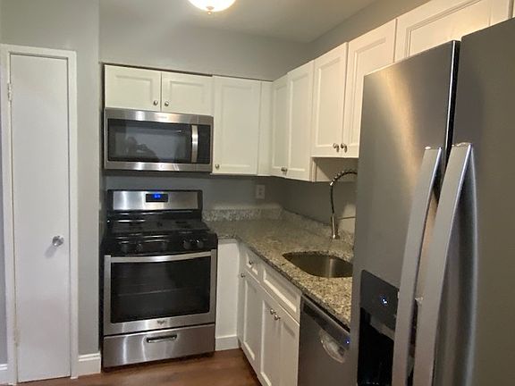 4th image of 10026 Fair Woods Dr #228