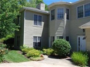 419 Eagle Trce, Mayfield Heights, OH 44124