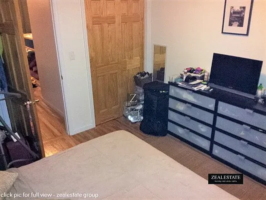 Rented by ZealEstate Group Inc | media 82