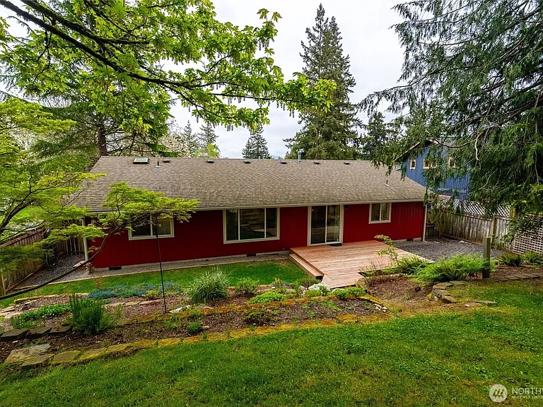 1386 Lahti Dr — Photo 13