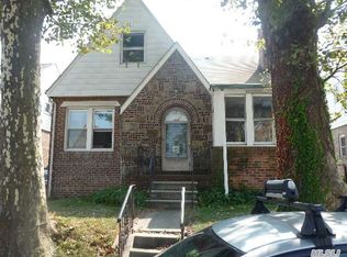 16644 25th Ave, Whitestone, NY 11357