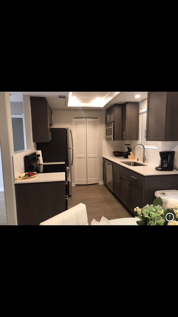 CC - 4525 Campus — Photo 2
