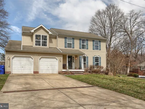 616 Eastpoint Dr, New Freedom, PA 17349