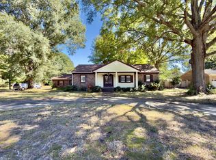 800 Little Neck Rd, Virginia Beach, VA 23452