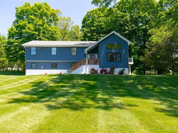 19 Wolz Road, Hopewell Junction, NY 12533