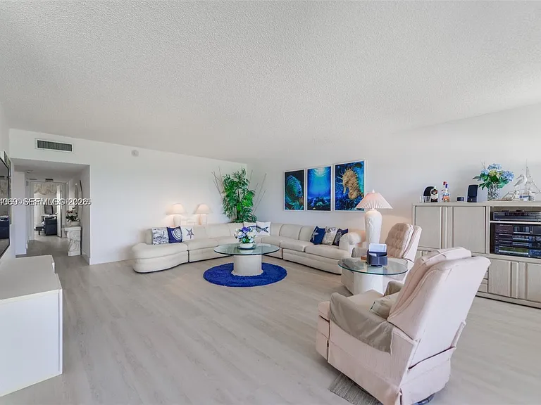 4900 N Ocean Blvd #1619 — Photo 4