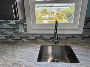 17 E Somerset St APT 3A, Raritan, NJ 08869