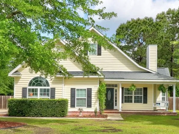 310 Labrador Ln, Guyton, GA 31312