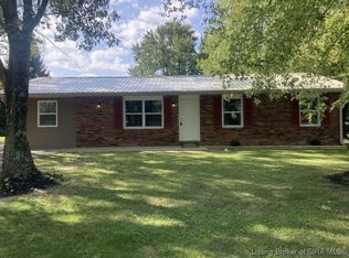 545 Gray St, Hanover, IN 47243