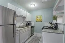 720 & 722 W 37th St — Photo 19