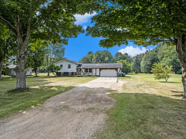 984 E Vw Ave, Vicksburg, MI 49097