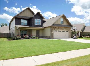85 Cantera Way, Pike Road, AL 36064