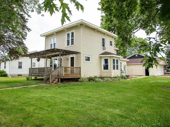 411 E Traer St, Greene, IA 50636