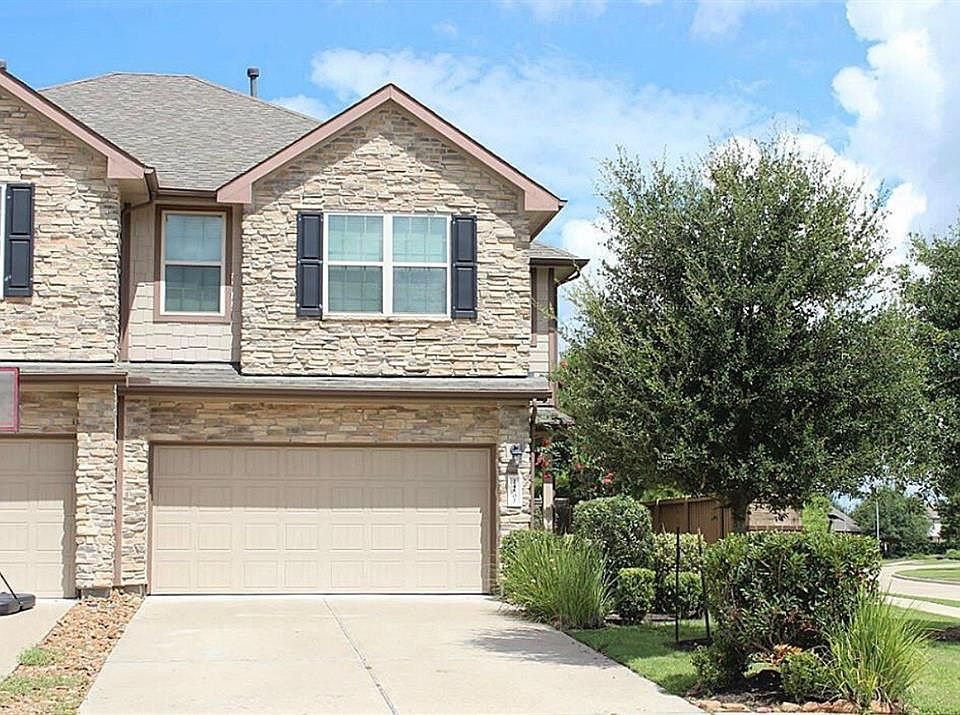 1st image of 24502 Folkstone Cir