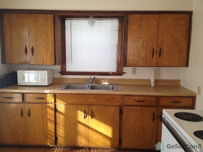 2nd image of 660 Nolan St APT A