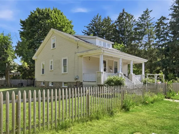 222 Harrison Ave, Warwick, RI 02888