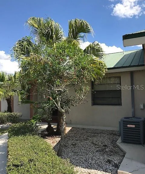 25385 Sandhill Blvd #E1 — Photo 1