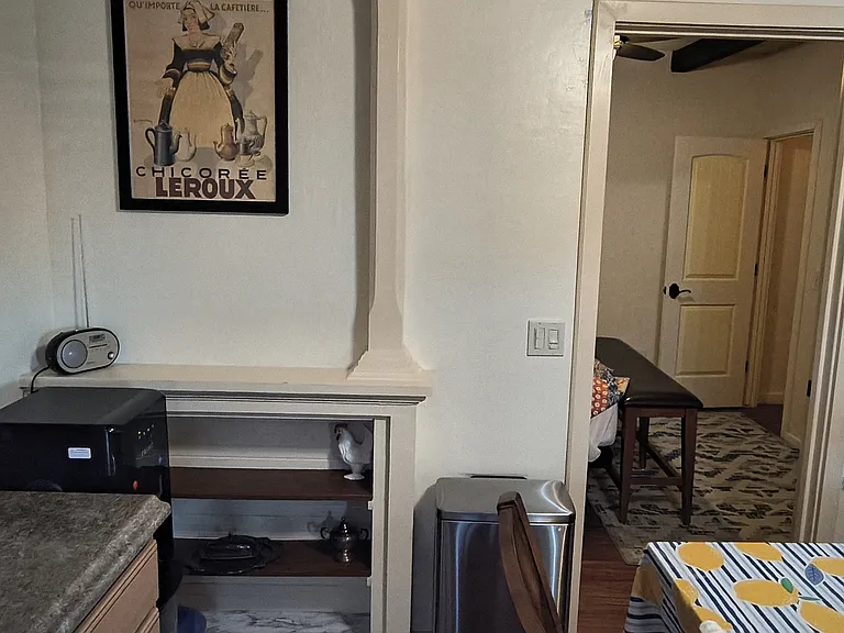 314 S Leroux St #4 — Photo 3