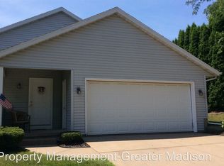 3302 Prairie Rd, Madison, WI 53719