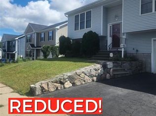 79 Summit St, Bridgeport, CT 06606