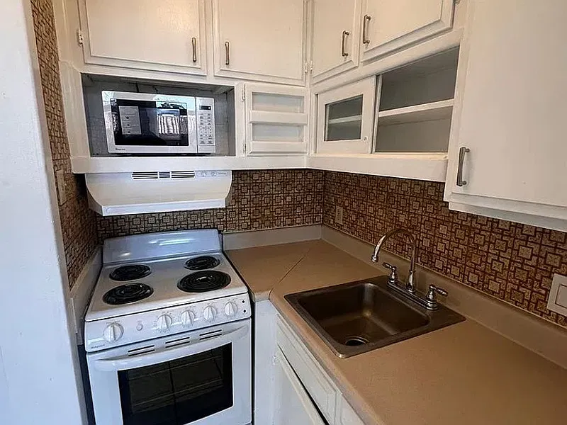 1 bed, 1.0 bath, $1,535 — Photo 3