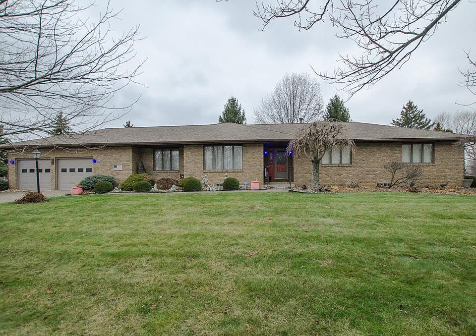1st image of 174 Hessenauer Dr