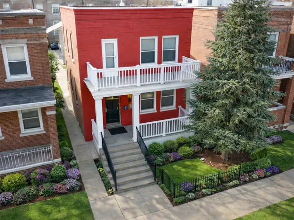 4925 W Henderson St #1, Chicago, IL 60641