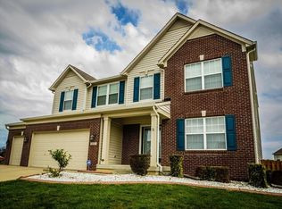 10312 Gladeview Dr, Indianapolis, IN 46239