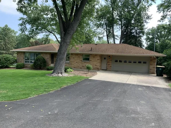 402 Burden AVENUE, Twin Lakes, WI 53181