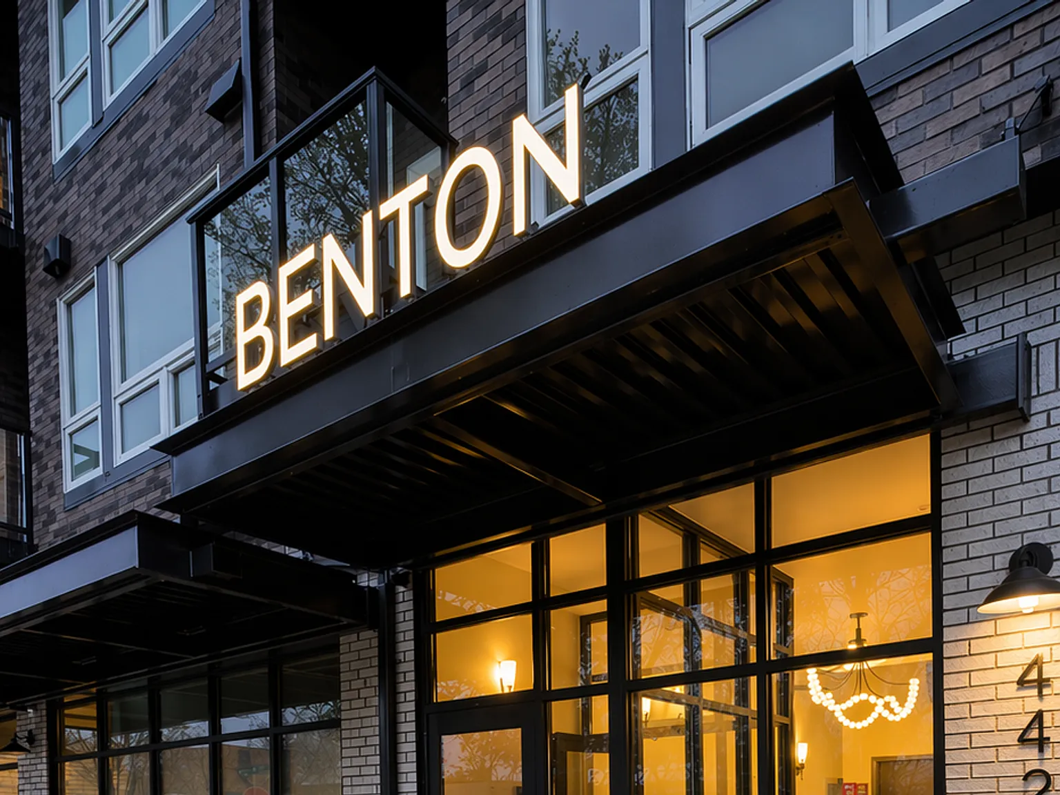 Benton on Burke — Photo 1