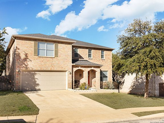 2nd image of 4531 Fern Hill