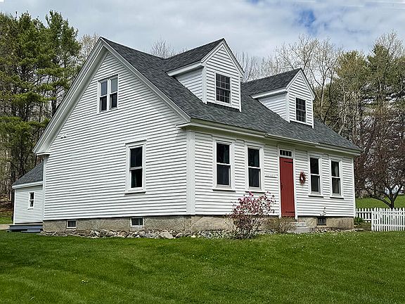 2nd image of 1061 High Street