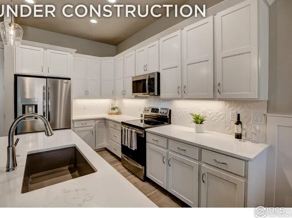 218 High Point Dr, Longmont, CO 80504