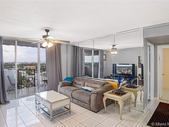 4th image of 777 S Federal Hwy Penthouse 2C